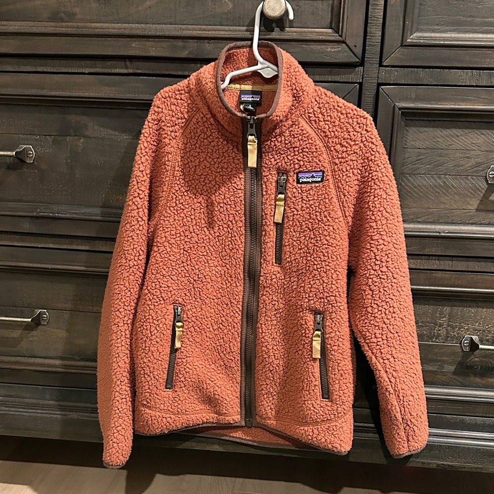 Patagonia Kids' Rust retro pile Fleece Jacket size S 7-8 (true size 6-7)